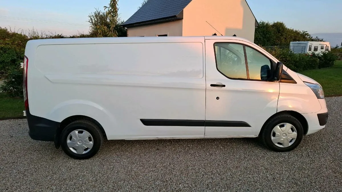 Ford transit custom 2.2 lwb new cvrt test - Image 3