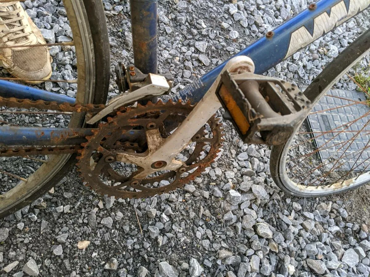 Road bike - Image 2