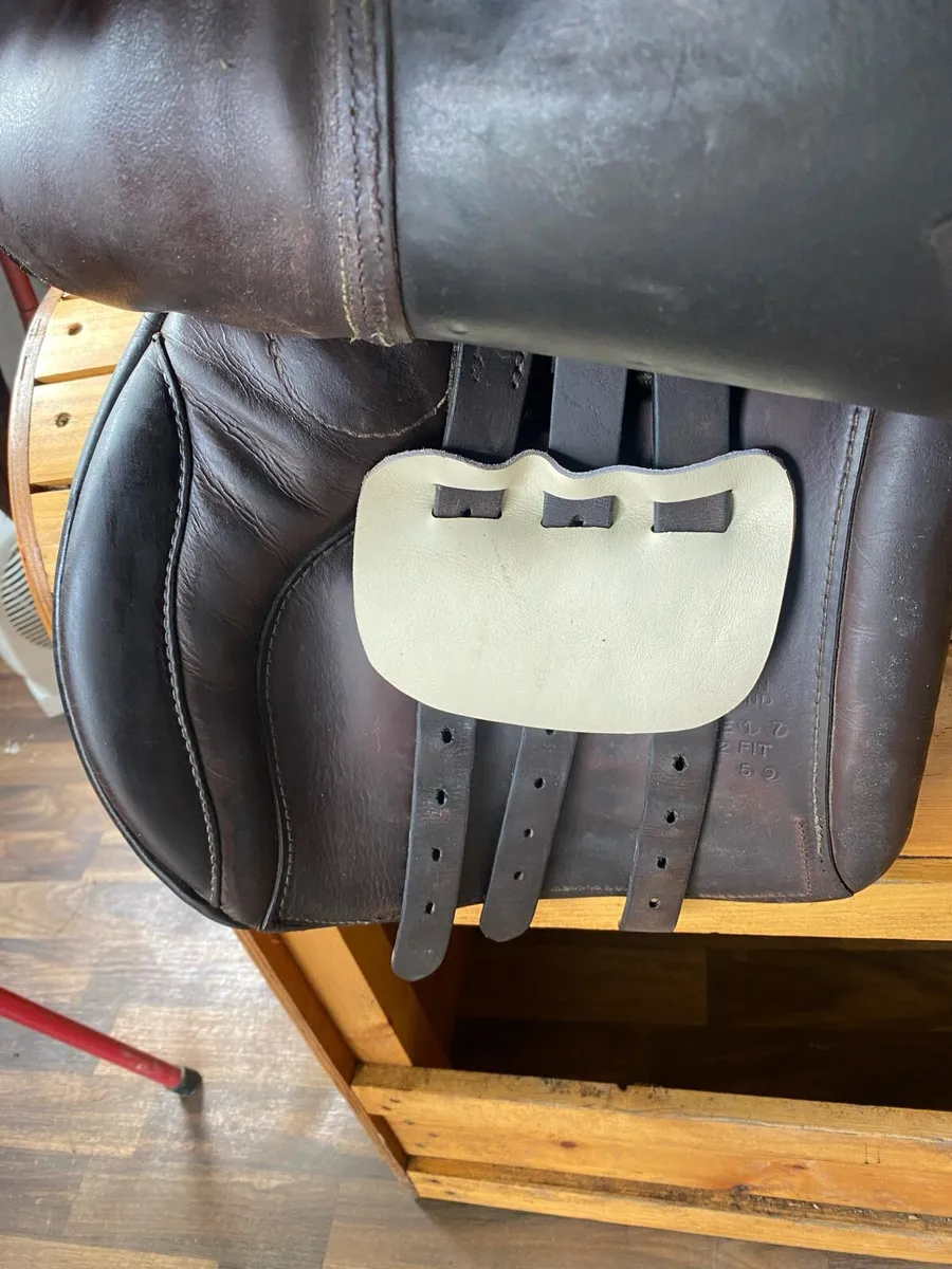17” Charles mountford brown Leather saddle - Image 4