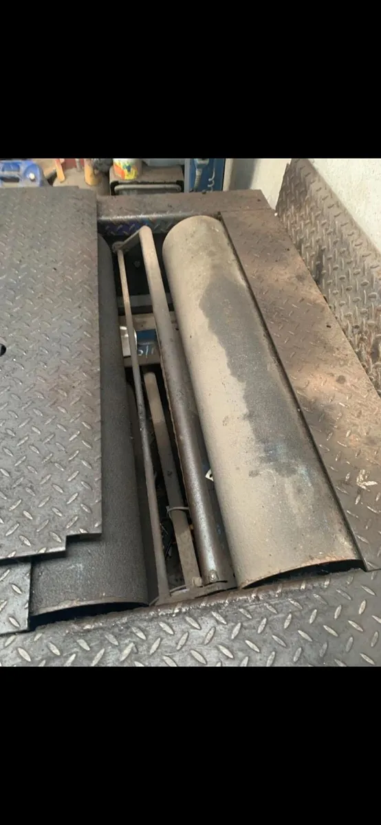 Brake tester - Image 1