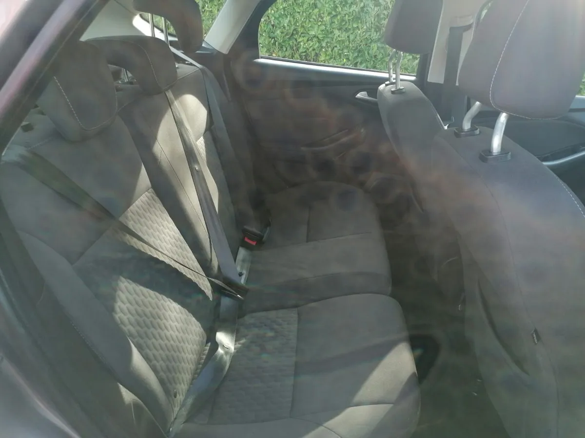 142 Ford Focus - Image 3