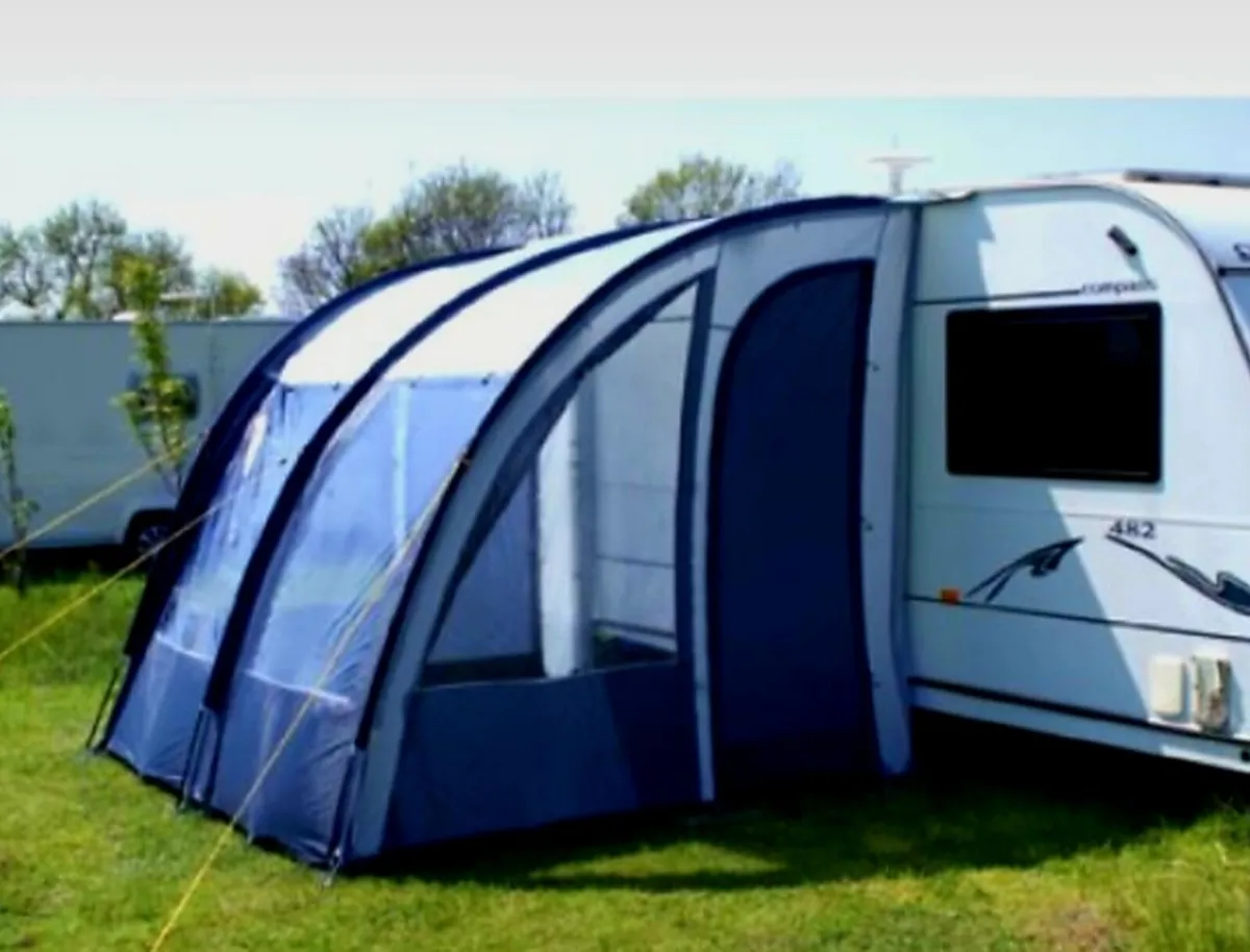 Caravan awning for sale - Image 1