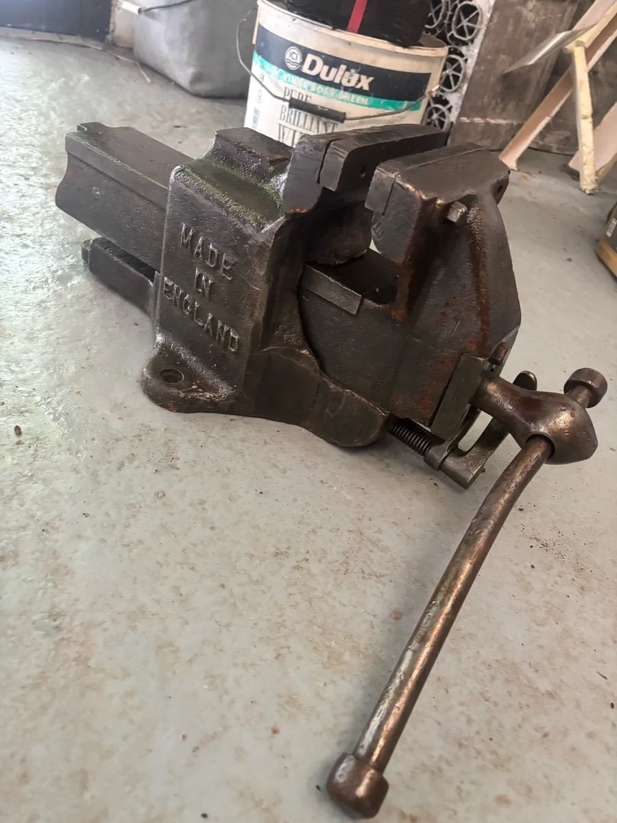 Record No111 bench vice - Image 2