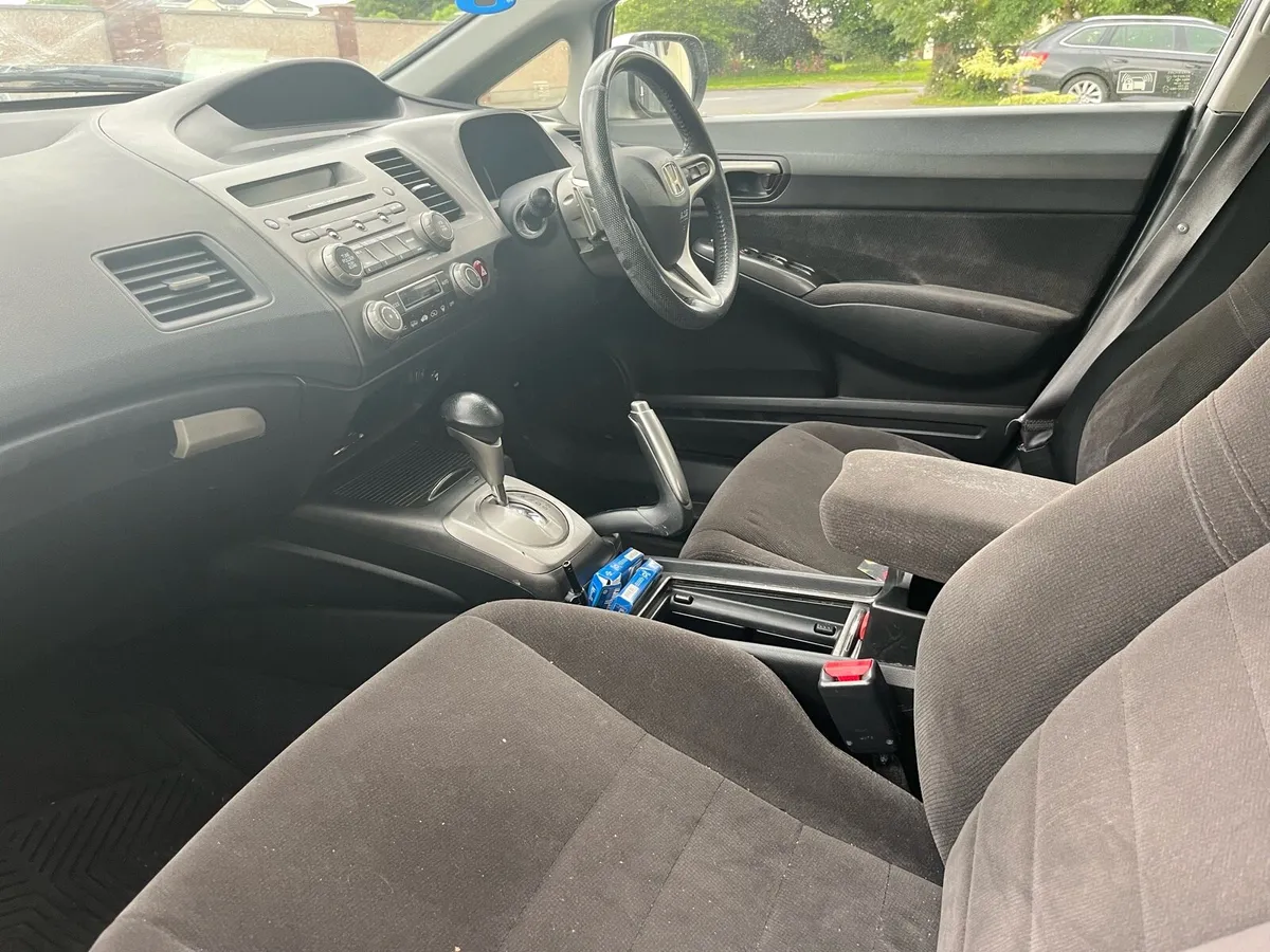 Honda Civic - Image 4