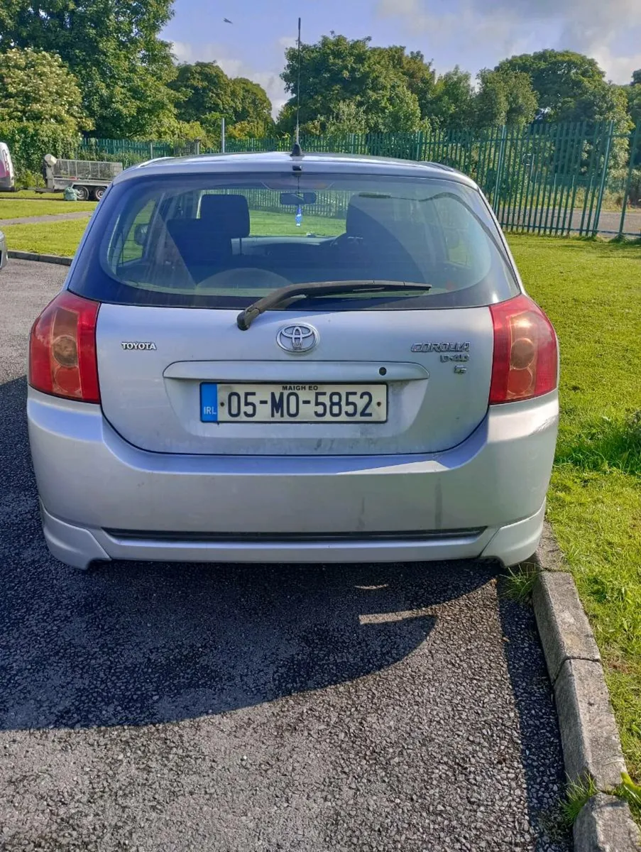 Toyota Corolla - Image 2