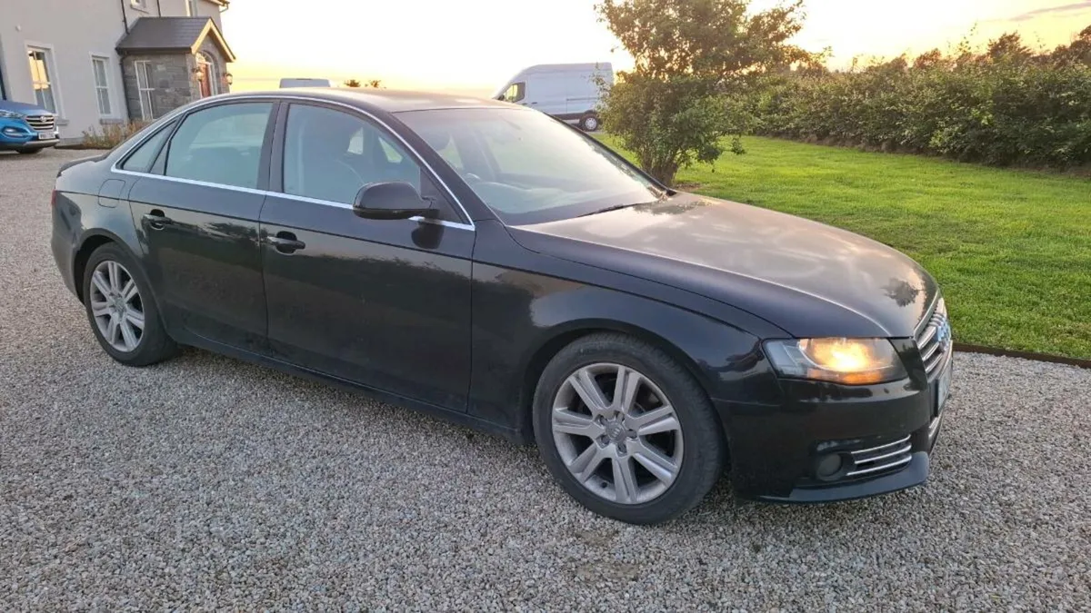 Audi a4 2012 - Image 1