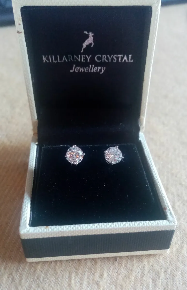 Jewellery - Image 2