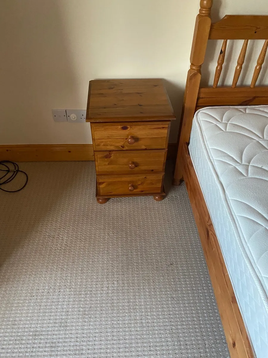Beds - Image 4