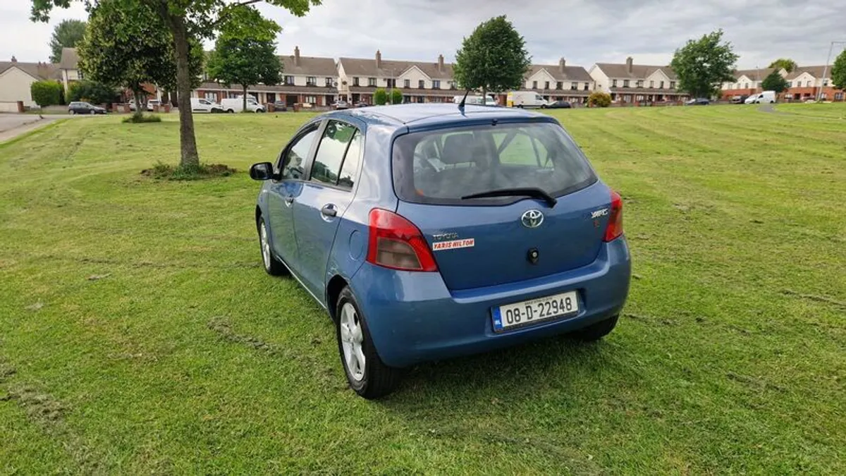 08 Toyota Yaris 1ltr petrol - Image 4