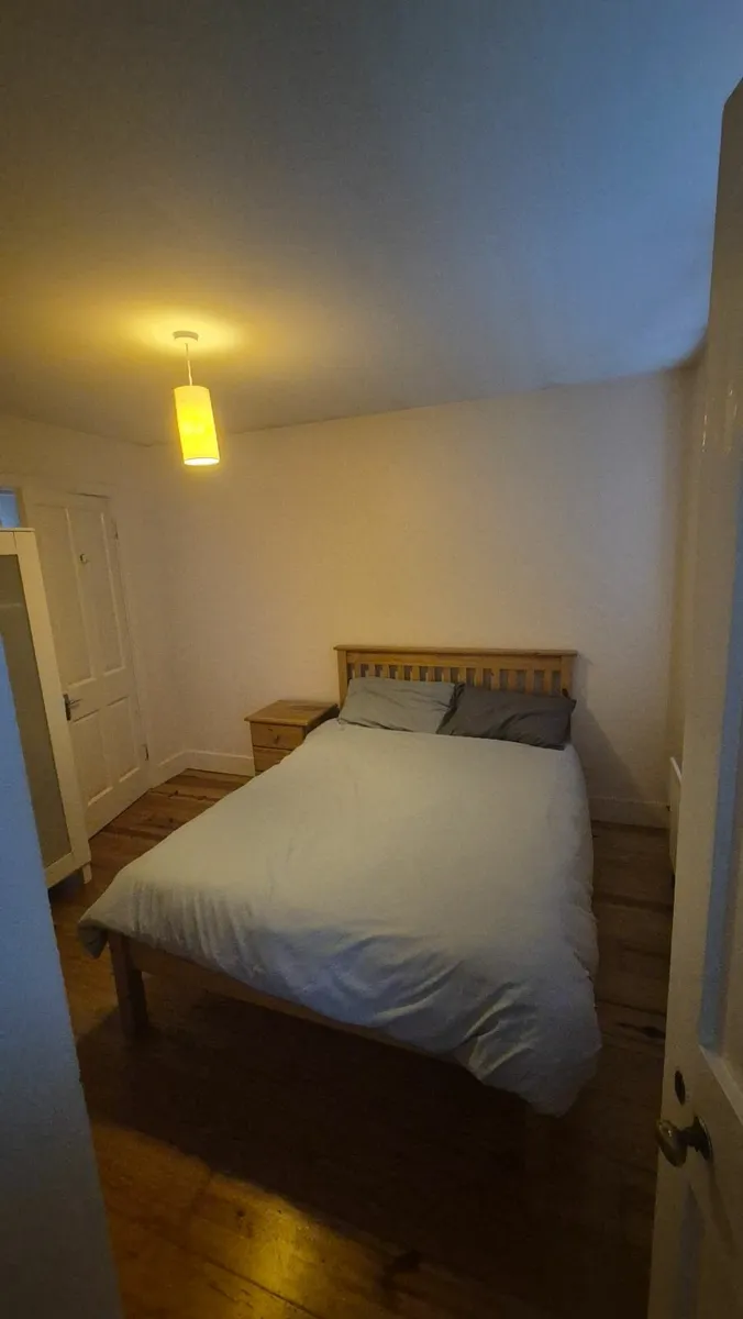 Double Room to Rent (ensuite) - Image 1