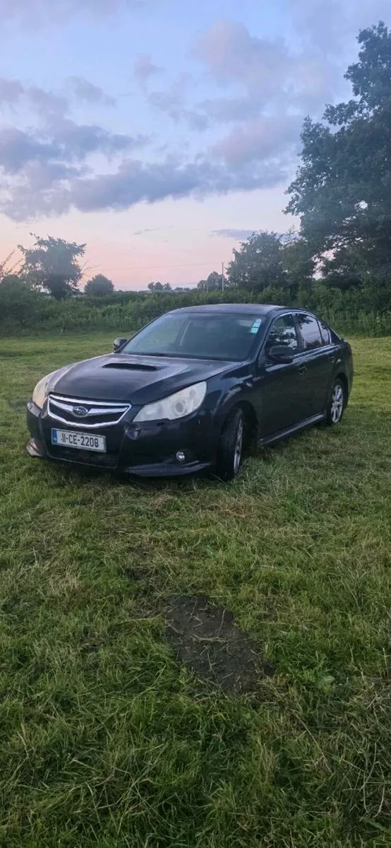 Subaru Legacy - Image 2
