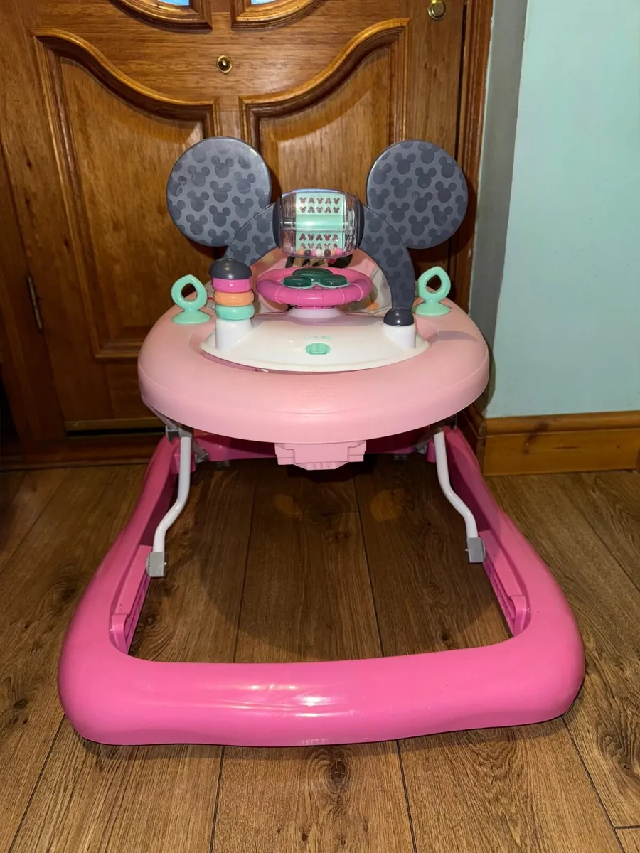 Baby walker - Image 1