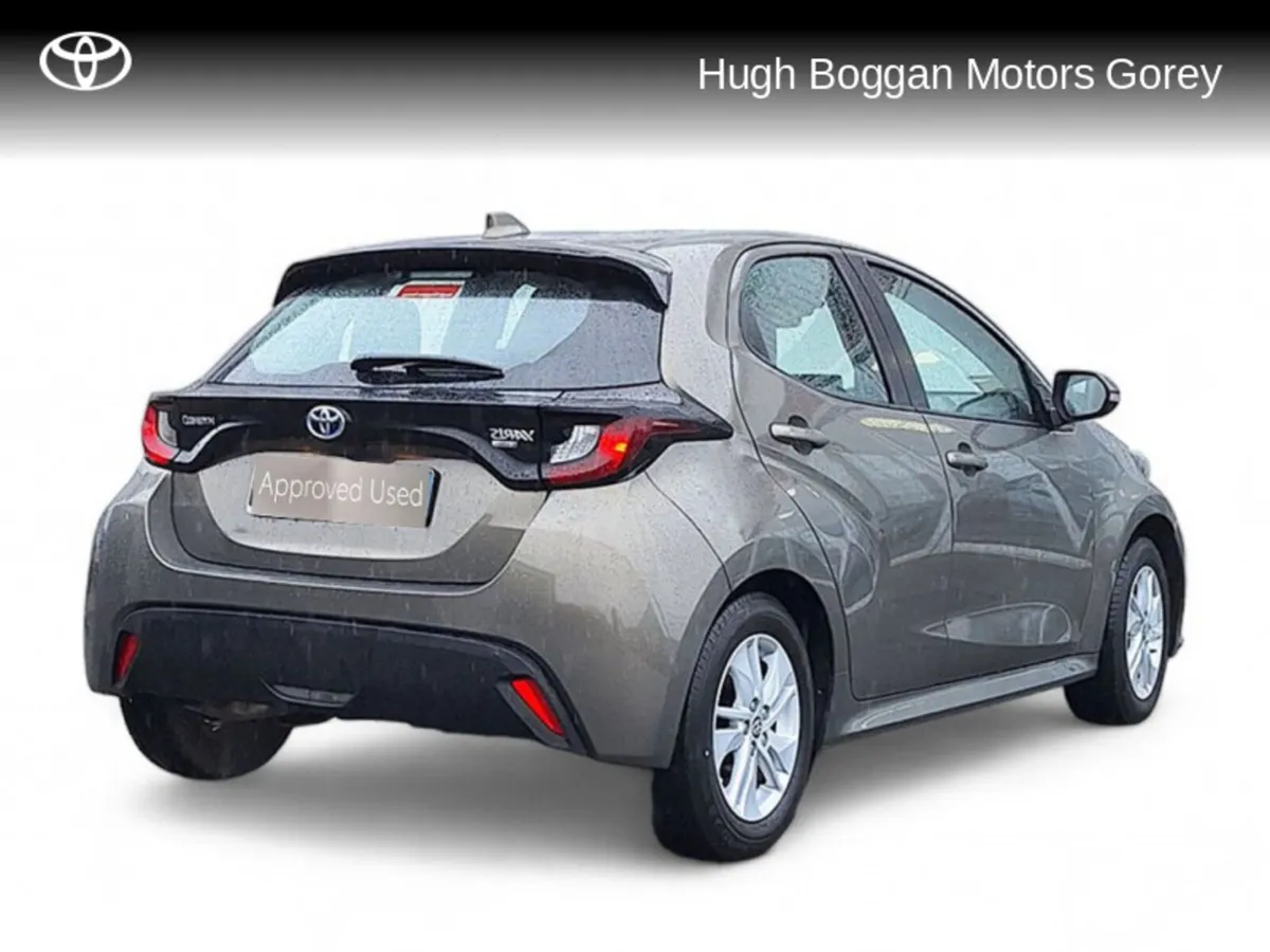 Toyota Yaris Yaris Hybrid 115 Luna - Image 2