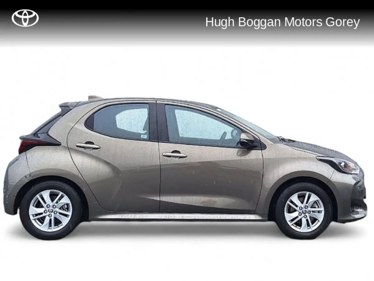 Toyota Yaris Yaris Hybrid 115 Luna - Image 3