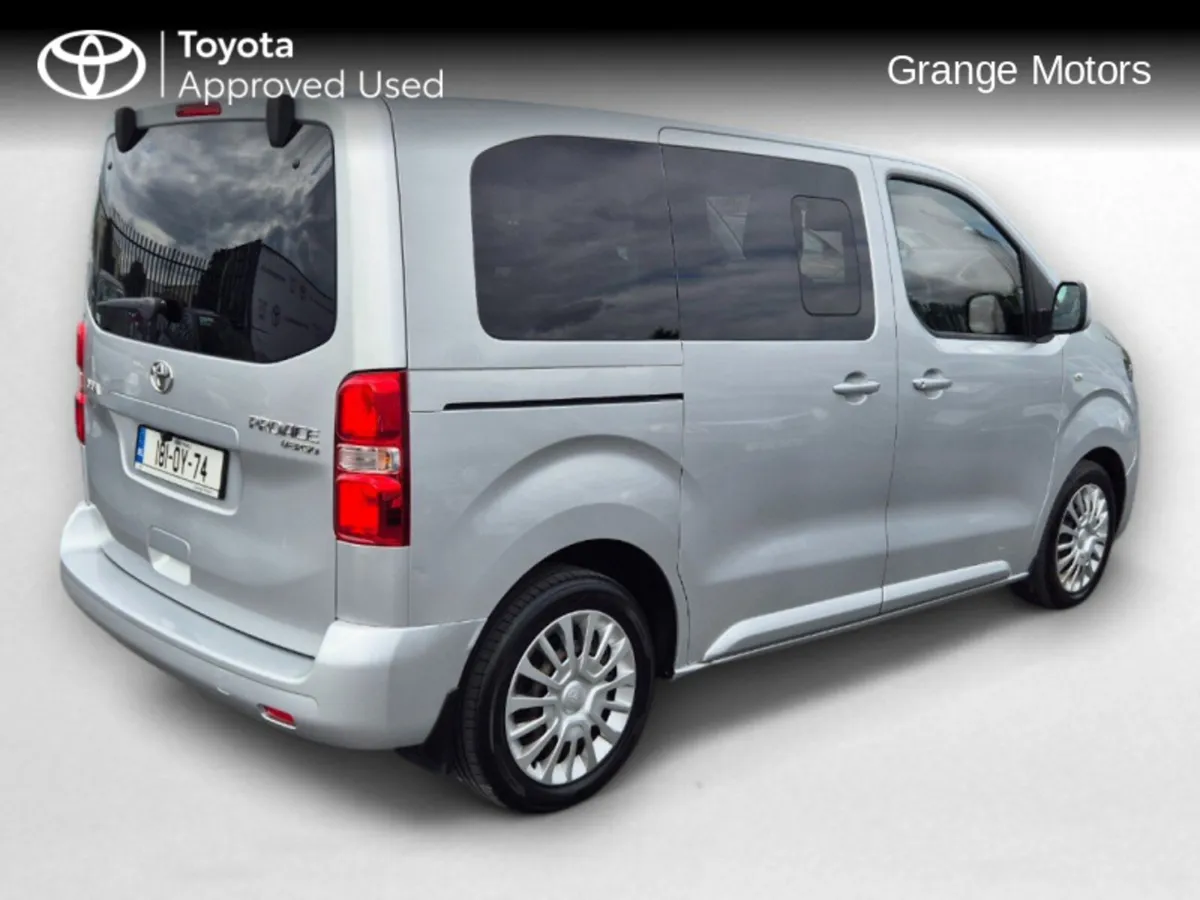 Toyota Proace VERSO 2.0D FAMILY 8 SEATER - Image 3