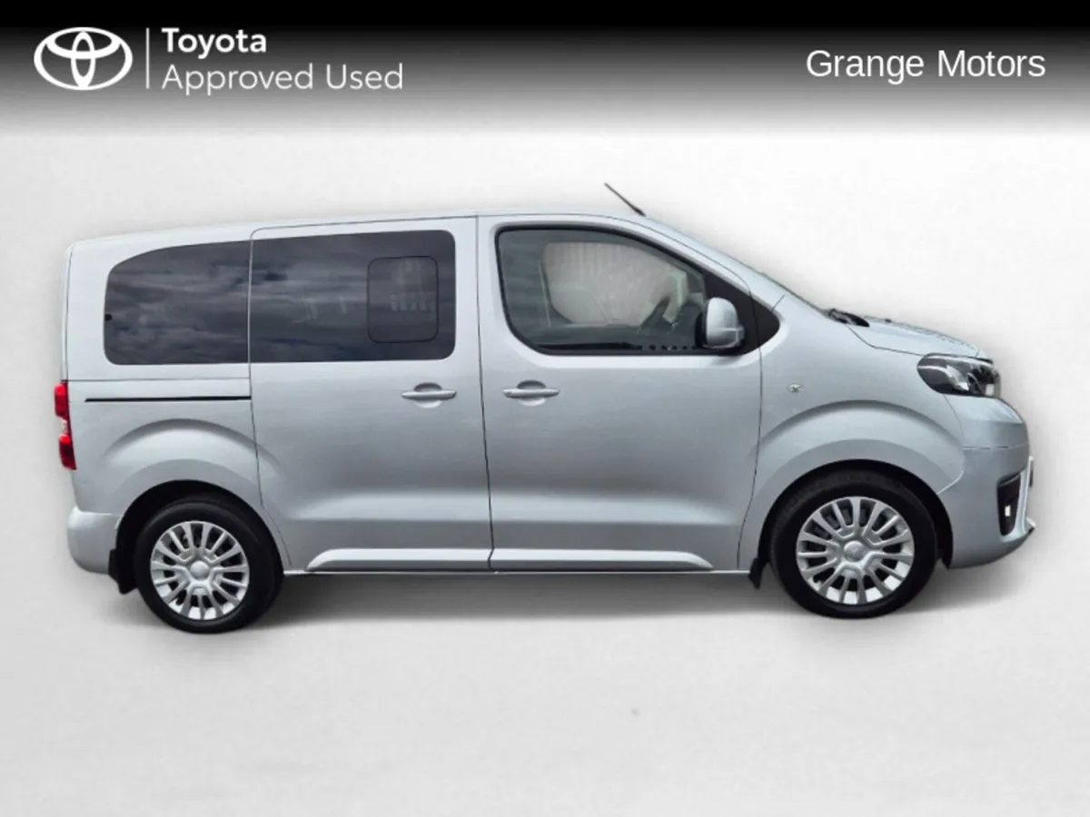 Toyota Proace VERSO 2.0D FAMILY 8 SEATER - Image 4