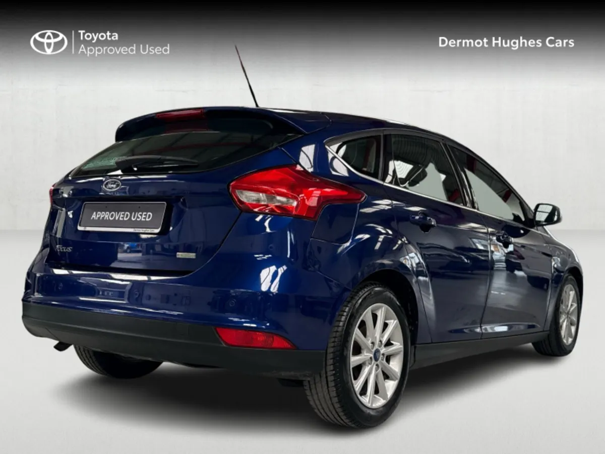 Ford Focus 1.0 ECOBOOST TITANIUM 12 125PS 5DR T - Image 2