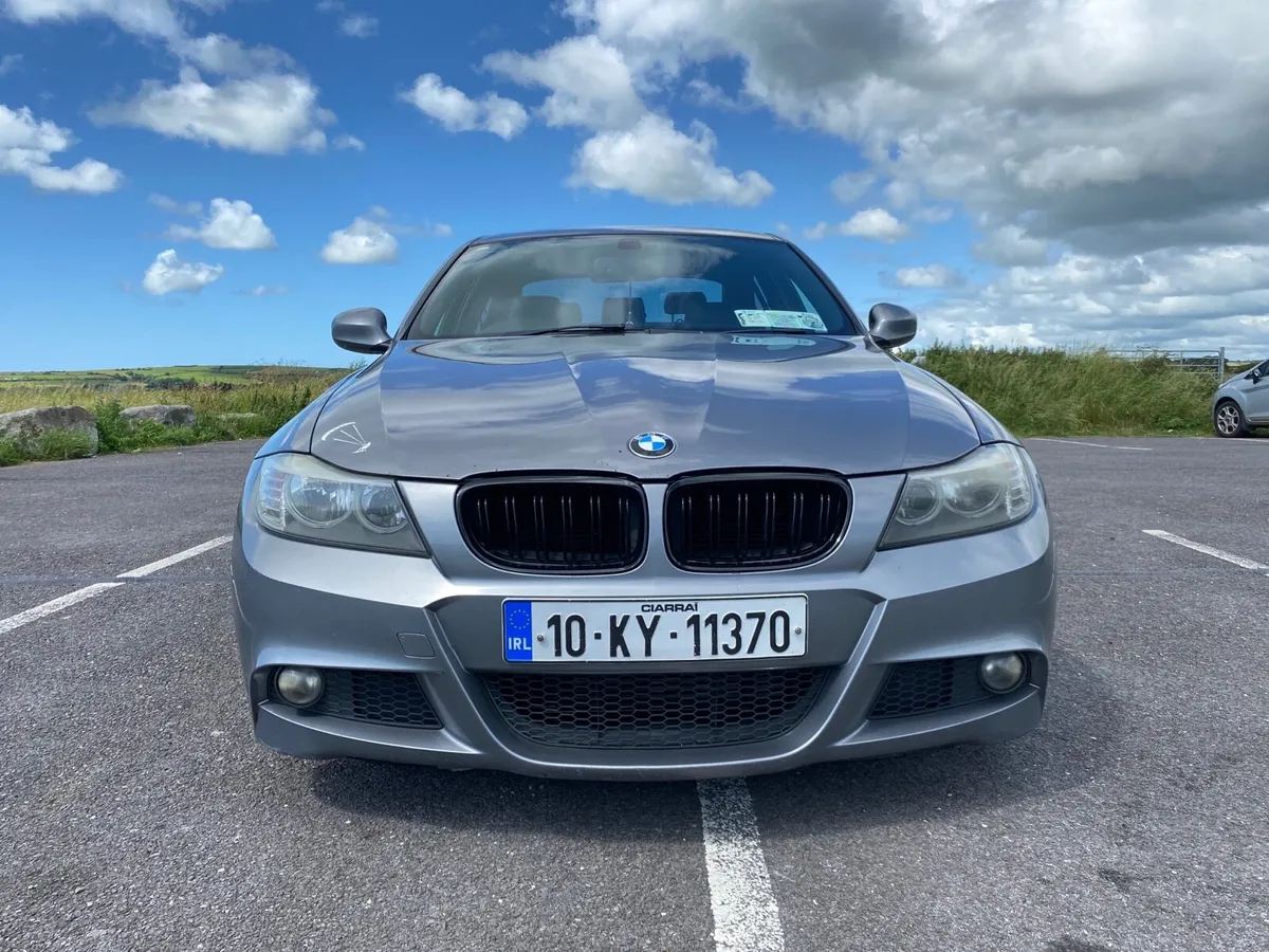 BMW 3- SERIES M SPORT MANUAL - Image 3
