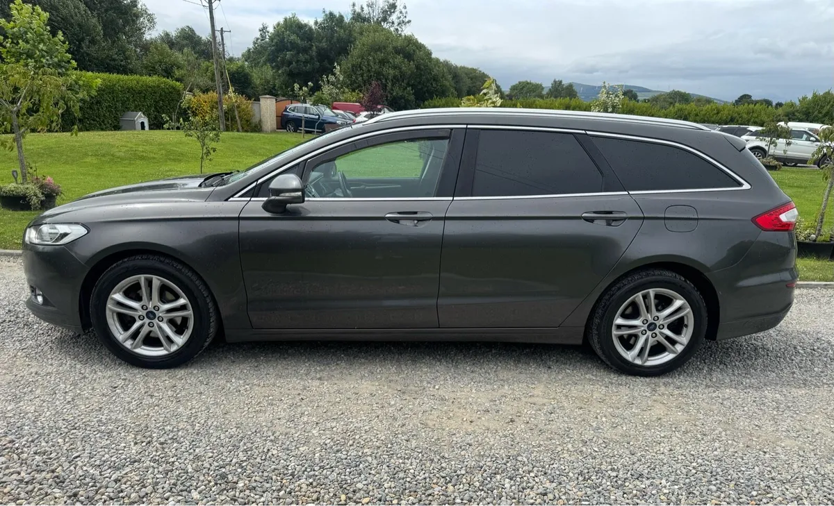 Ford Mondeo Estate - Image 3