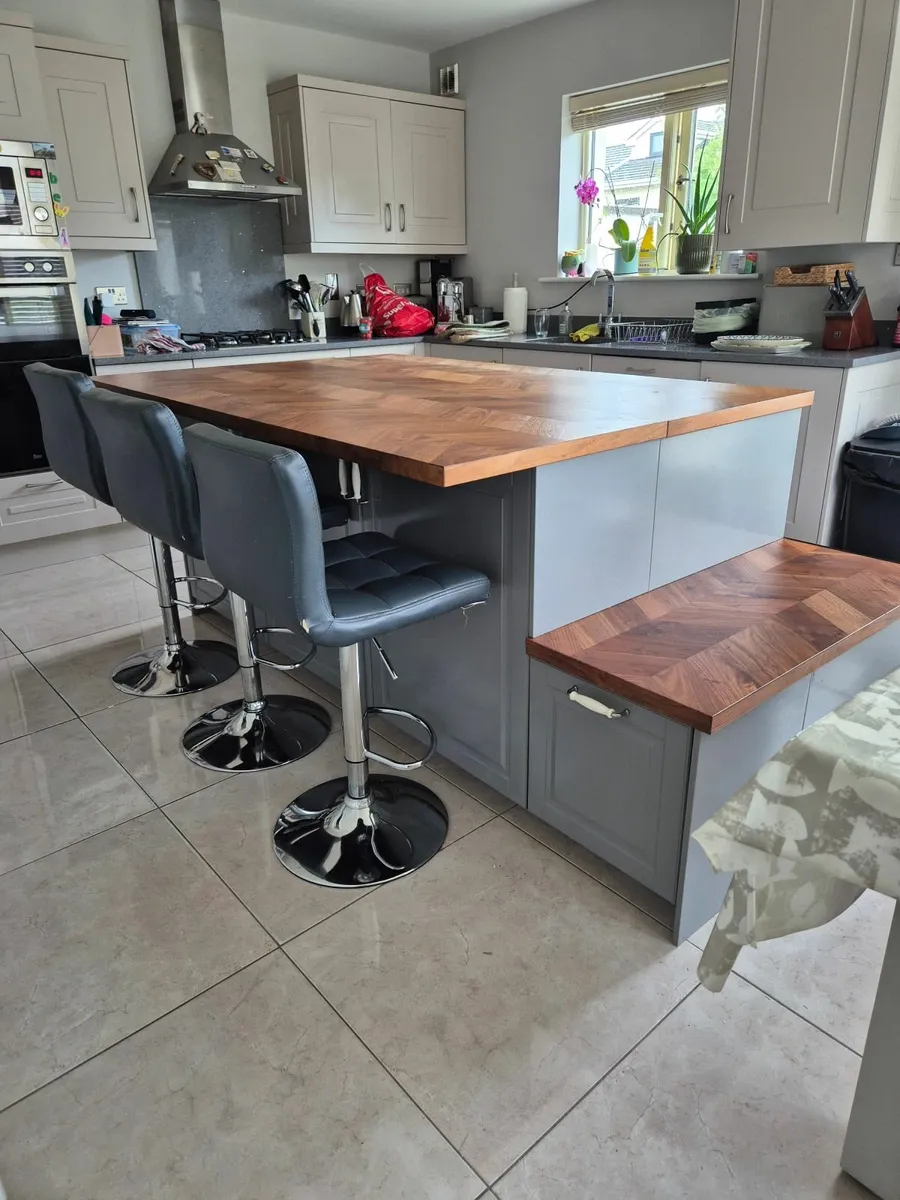 Kitchen cabinets, quartz counter top and island - Image 1