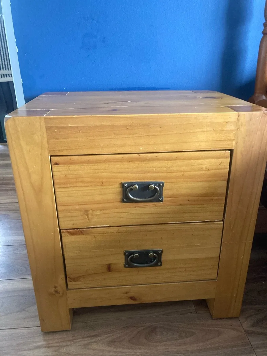 Set of Solid pine lockers - Image 4