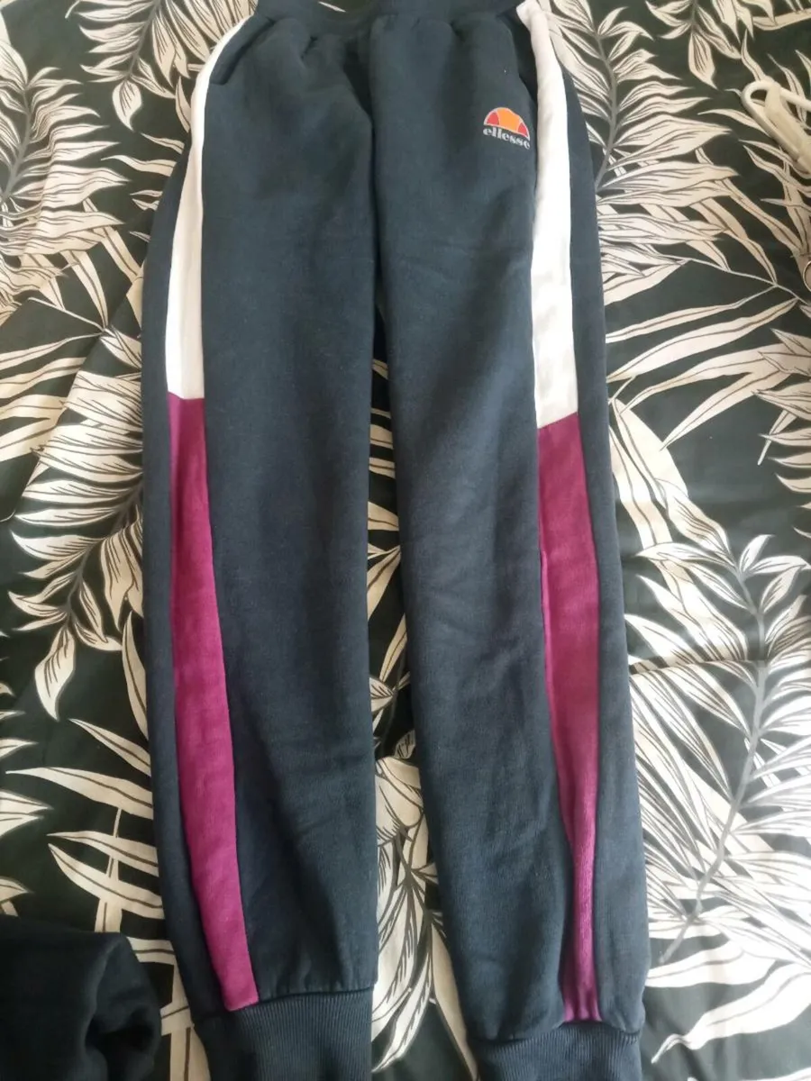 Ladies tracksuits fila and elesse size 8 - Image 2