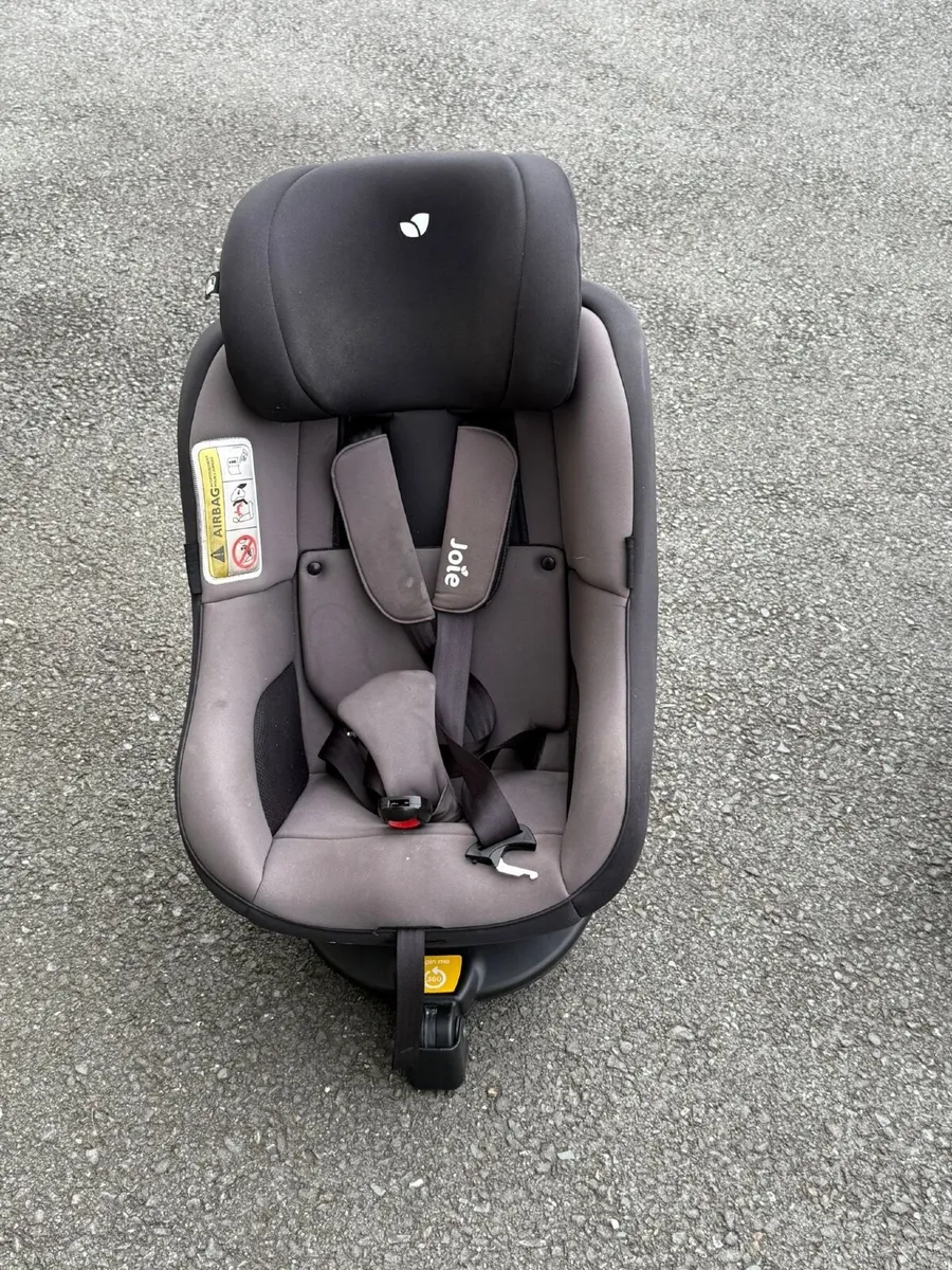 Kids car seat - Image 1