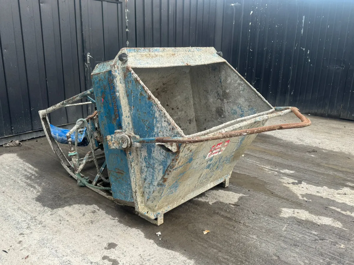 Conquip 1000 Litre Concrete Skip - Image 1