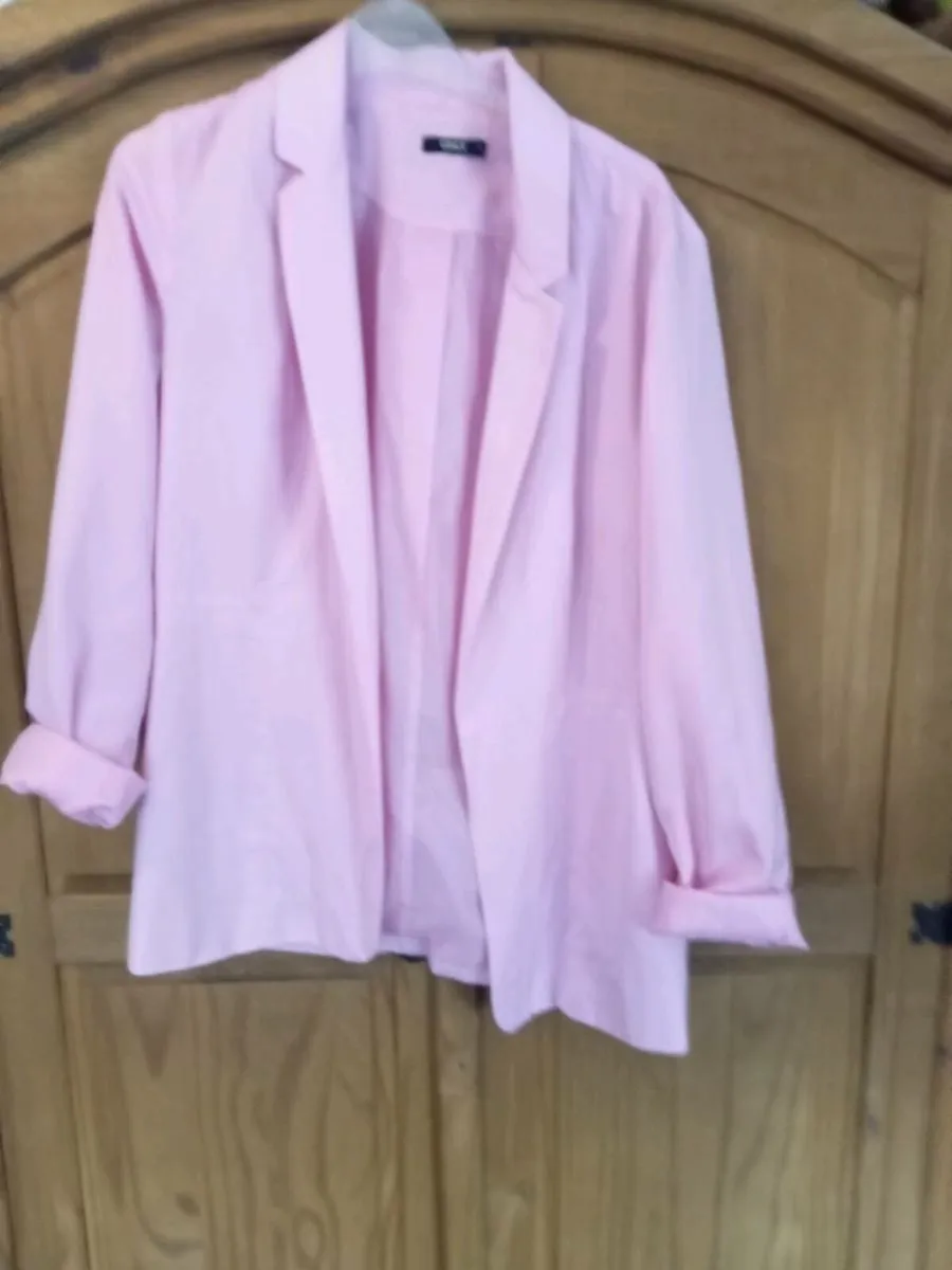 Ladies pink blazer size 10