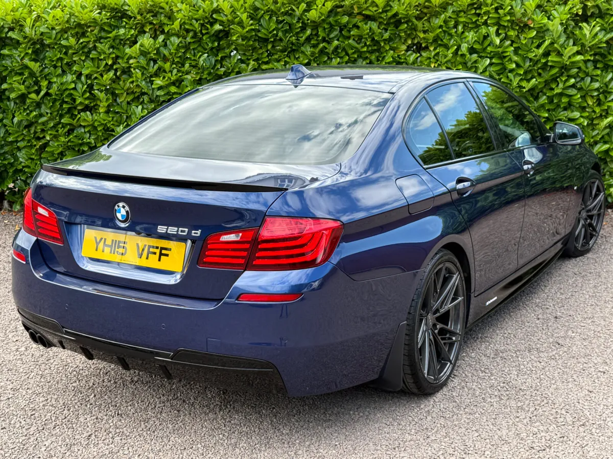 BMW 5-Series 2015 M-Sport - Image 3
