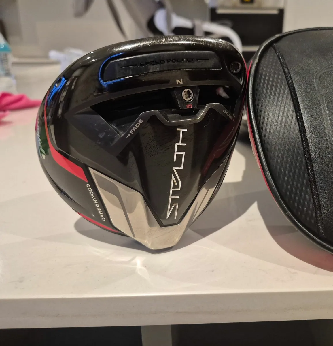 Taylormade stealth driver - Image 1