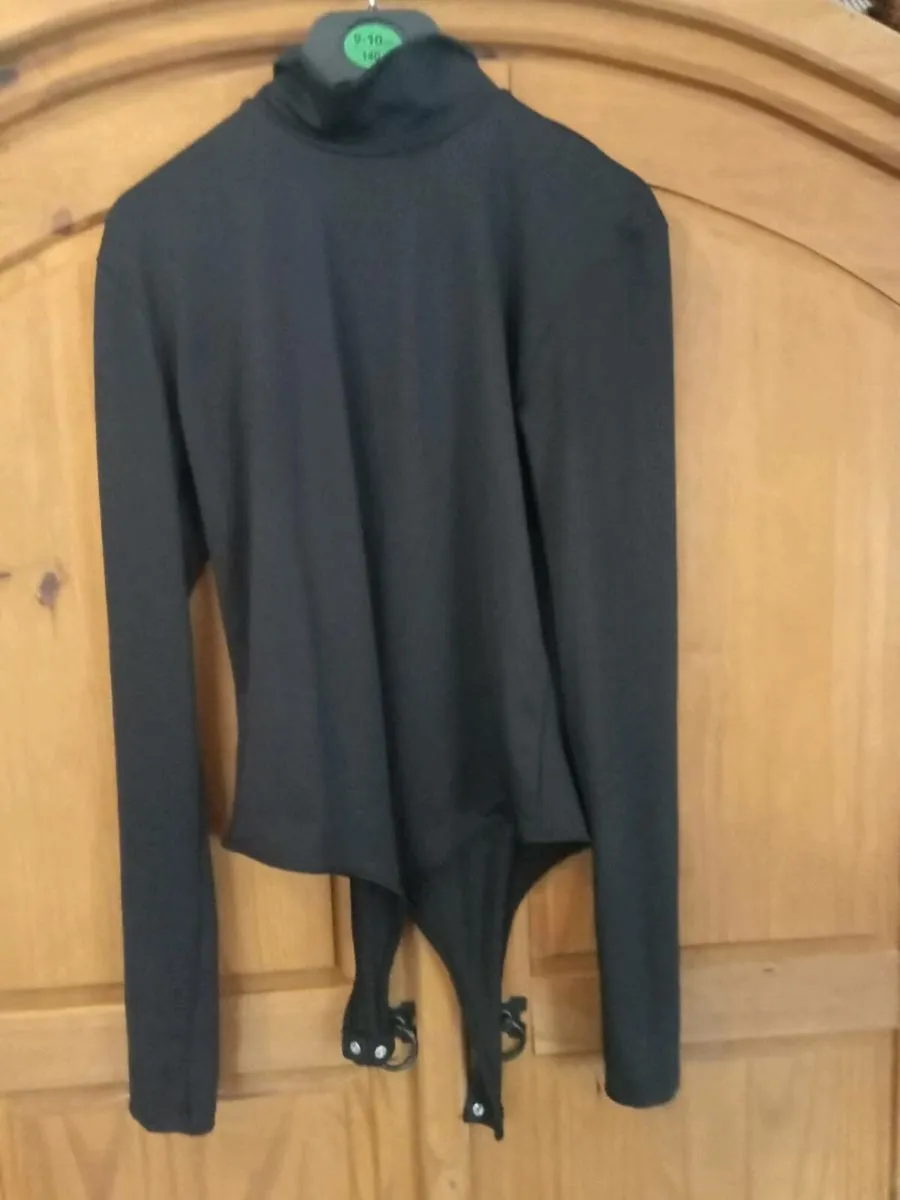 Ladies bodysuit bundle size 10 - Image 4