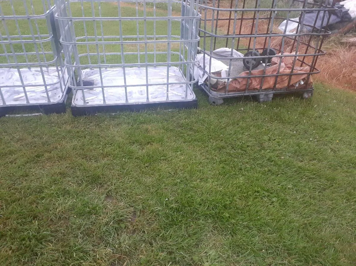 4  ibc cages - Image 1