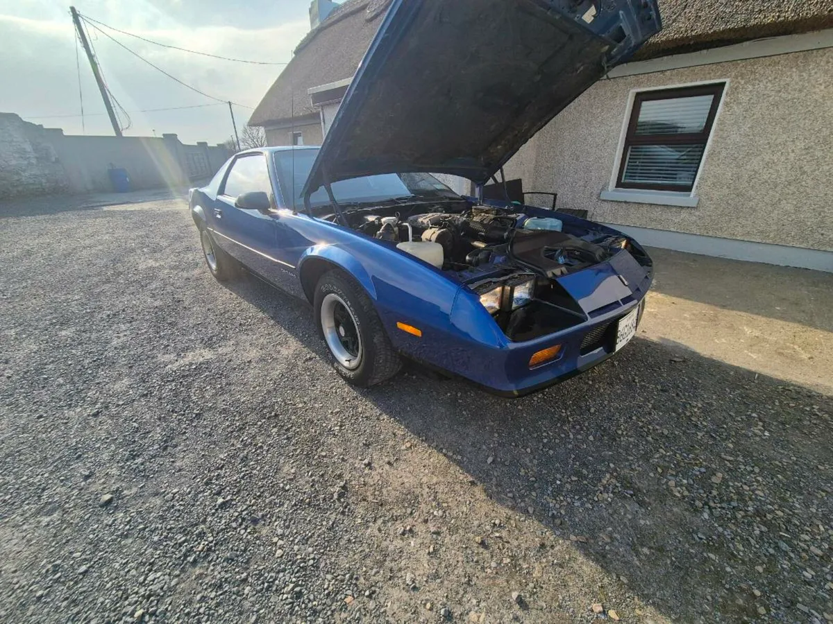 1986 Chevrolet Camero - Image 4