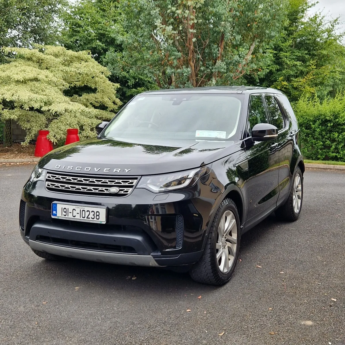 Land Rover Discovery - Image 1