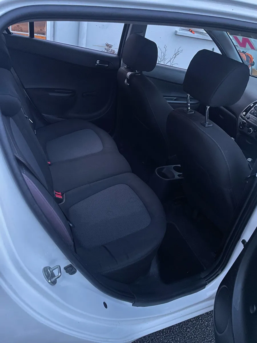 Hyundai i20 2014 - Image 3