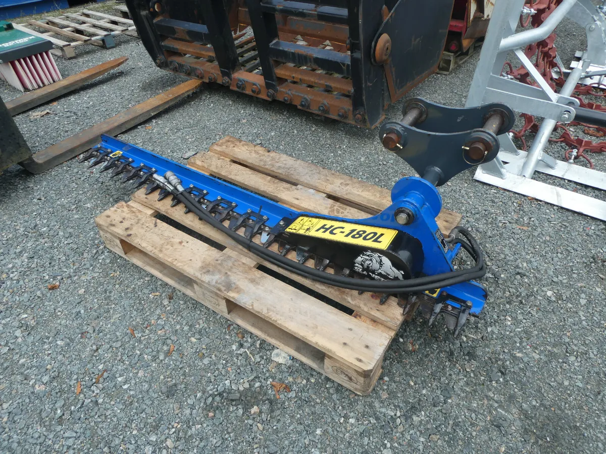 Slanetrac  HC180L Fingerbar for digger - Image 1