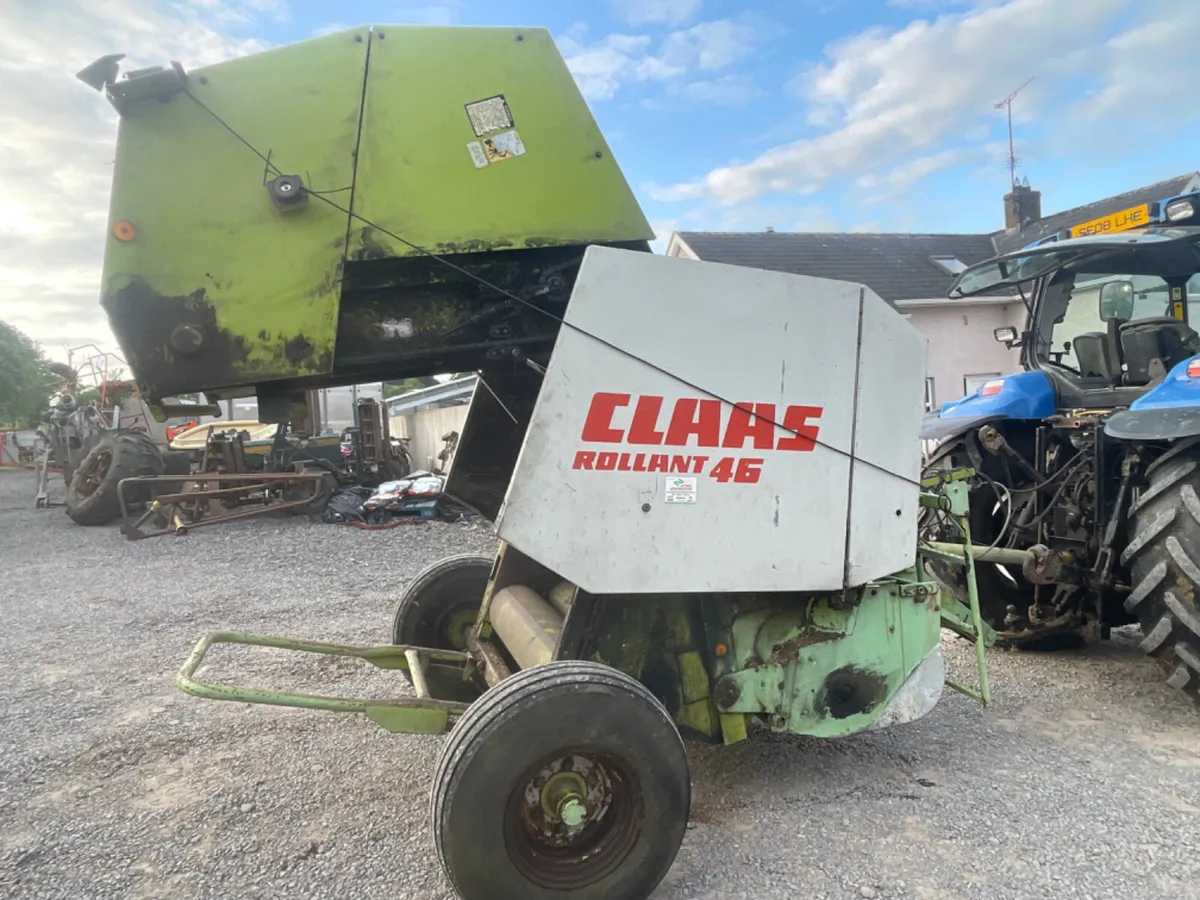 Class Rollant 46 round baler - Image 3