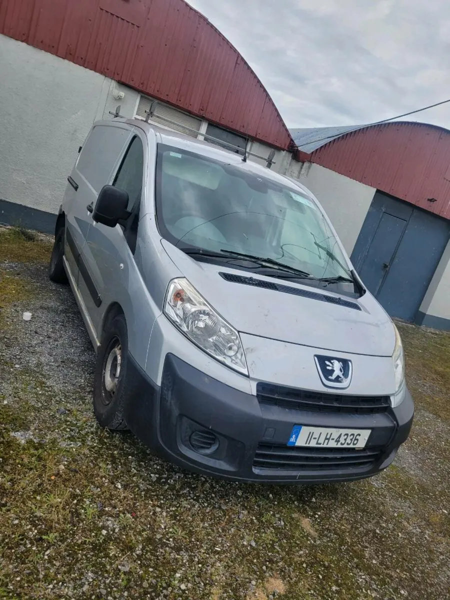 Peugeot exper ON HOLD - Image 2