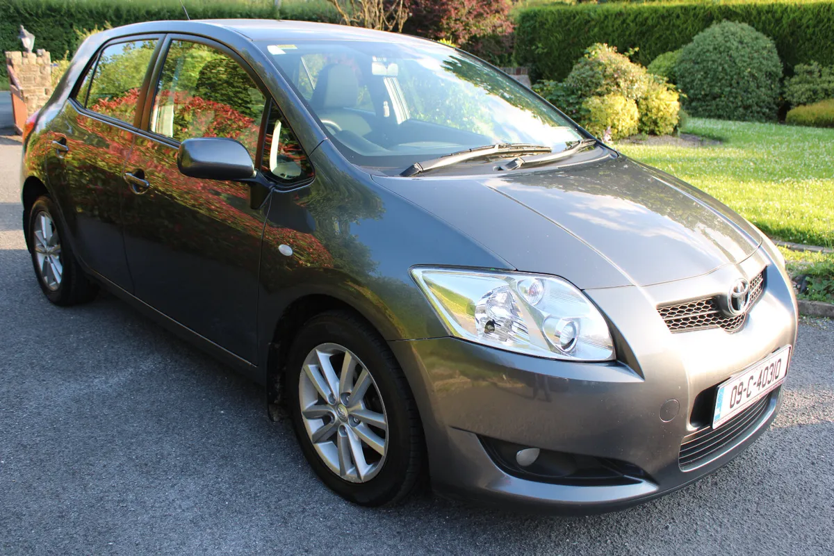 2009 TOYOTA AURIS  TR/LUNA 1.4 D4D - Image 2