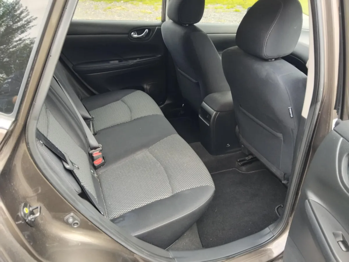 Nissan Pulsar 2015 - Image 4