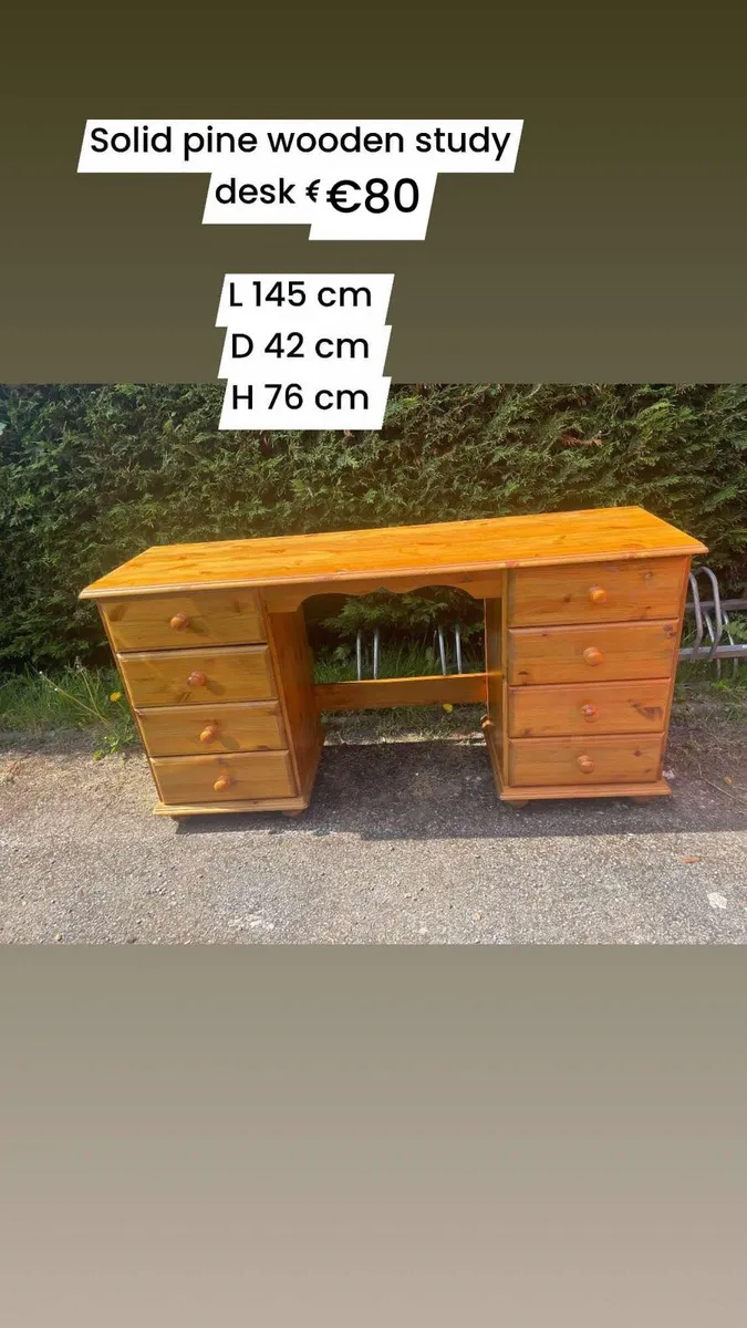 Study desk €80