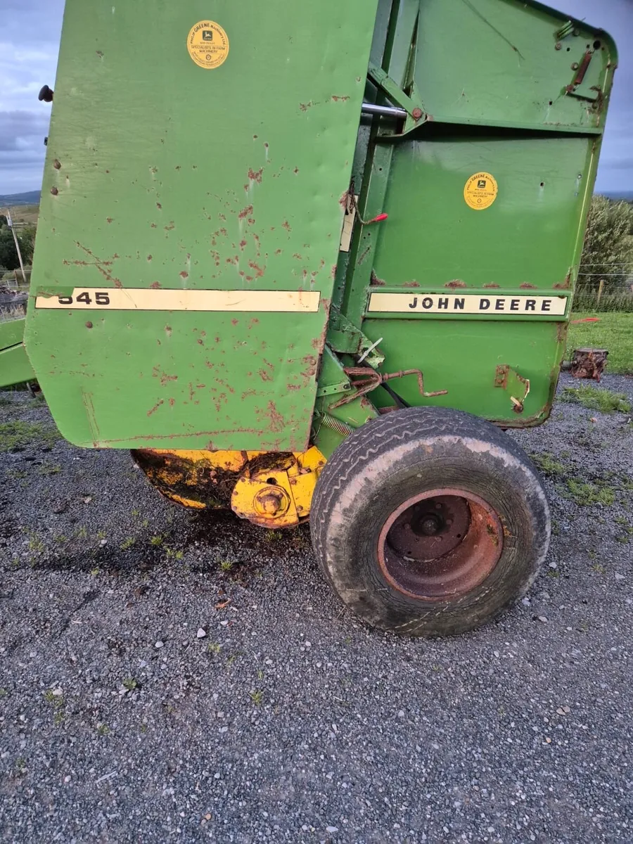 John Deere Round Baler - Image 2