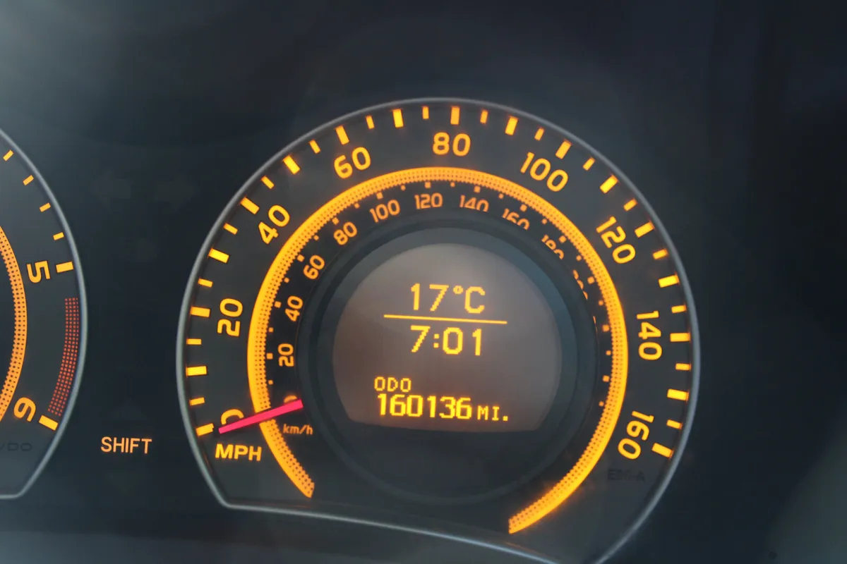 2009 TOYOTA AURIS  TR/LUNA 1.4 D4D - Image 4