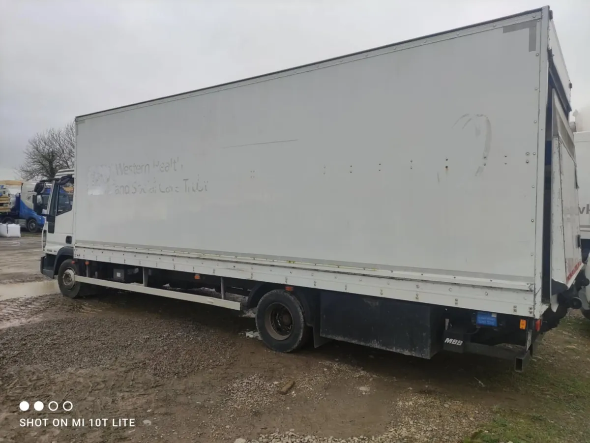 Iveco 100e22 - Image 3