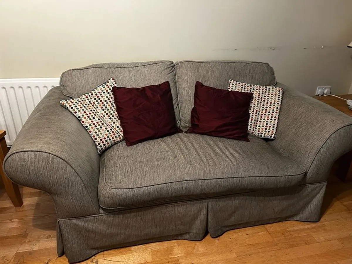 Large 2 seater sofa - Image 2