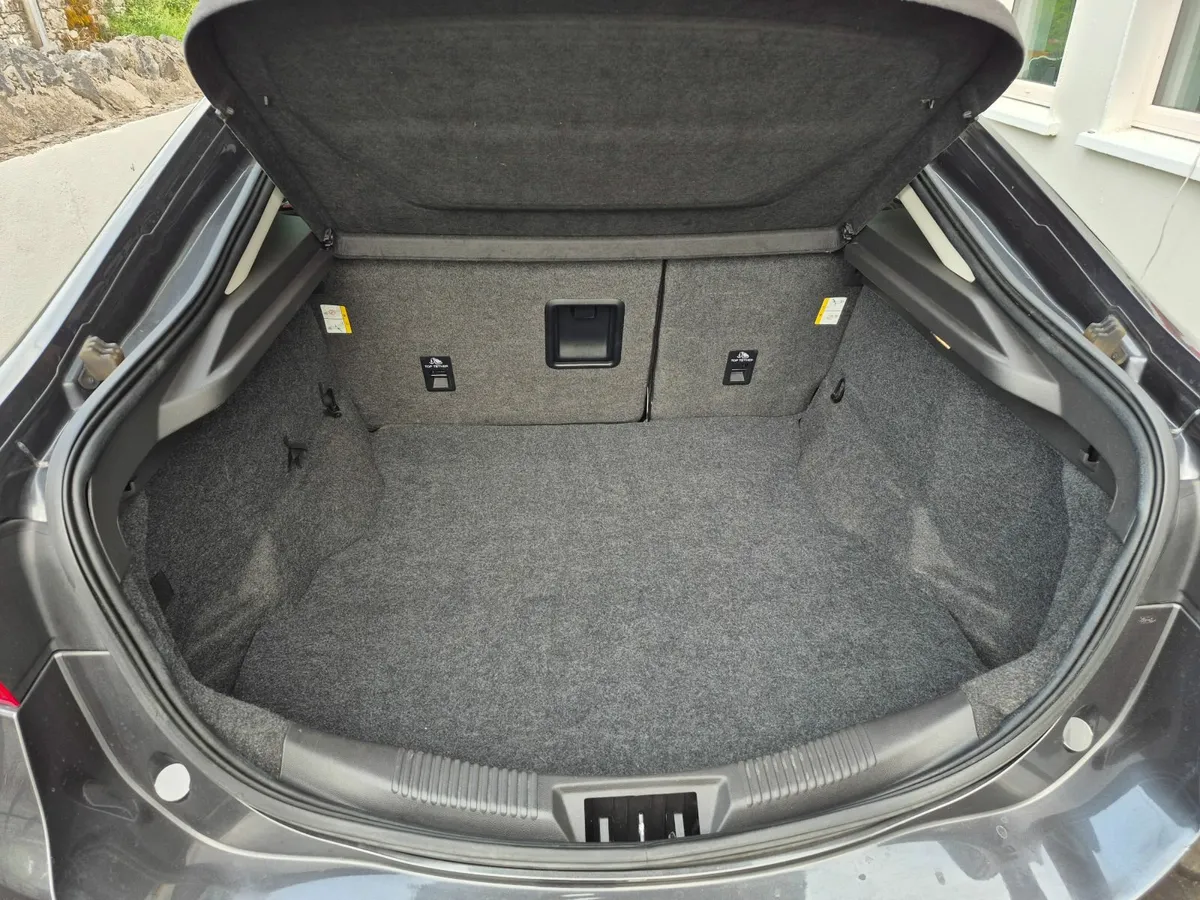 Ford Mondeo 2019 - Image 2