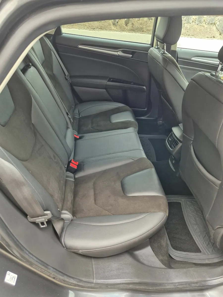 Ford Mondeo 2019 - Image 3