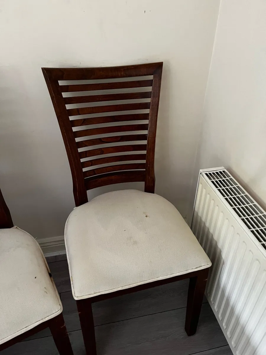 Dining room table & 6 chairs - Image 4