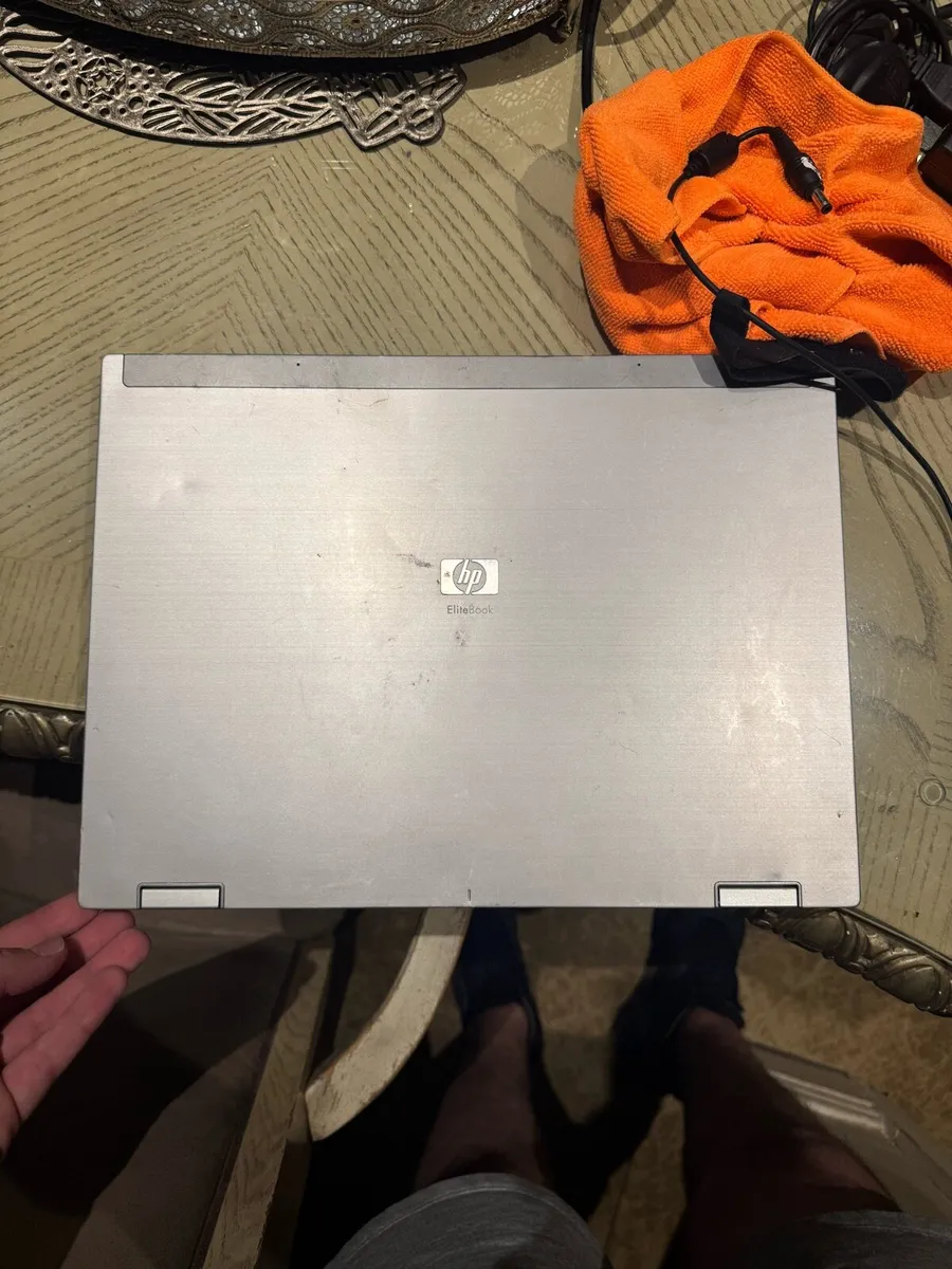 Laptop - Image 1